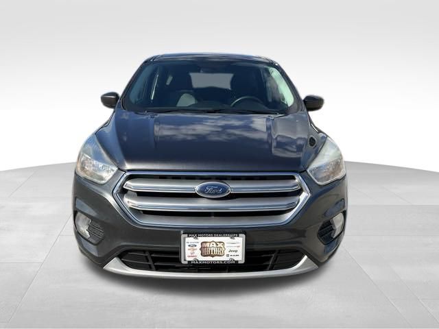 2017 Ford Escape SE 2