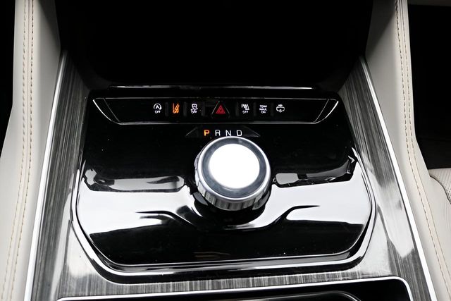 Used Car 2022 Jeep Wagoneer  Series Iii For Sale Under $40,000 In Austin, Texas