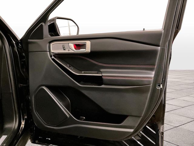 2023 Ford Explorer ST-Line Black at Spitzer Acura