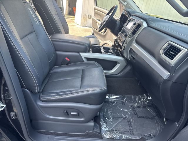 Used 2019 Black Nissan PRO-4X image 10