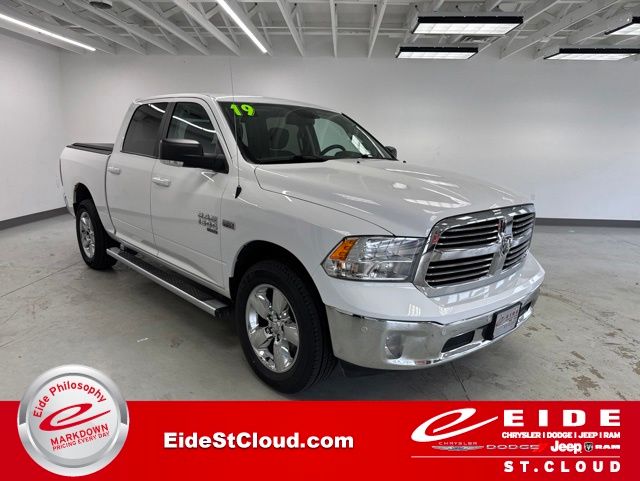 2019 RAM 1500 Classic Big Horn Crew Cab 4WD
