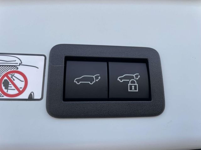 Used 2026 Beige Toyota XLE image 9