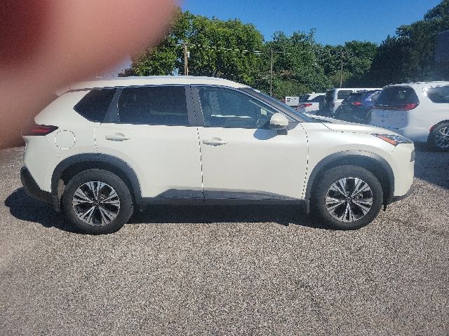 Pearl White 2023 Nissan Rogue SV AWD SUV / Crossover All-Wheel Drive Continuously Variable Transmission
