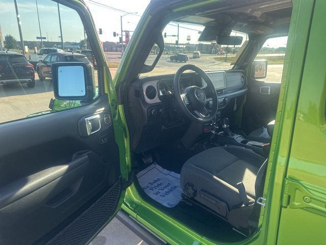 New 2025 Jeep Gladiator Truck