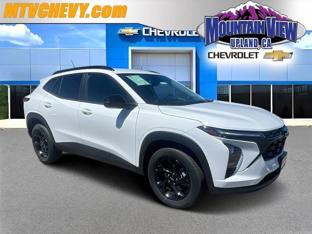 Summit White 2026 Chevrolet Trax SUV / Crossover Front-Wheel Drive 6-Speed Automatic