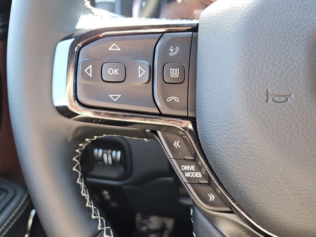 2026 Ram 1500 Limited Crew Cab 4x4 5'7" Box