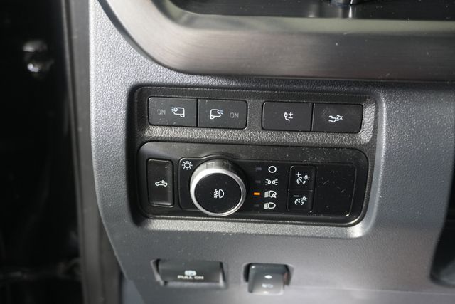 Used 2023 Black Ford Lariat image 24