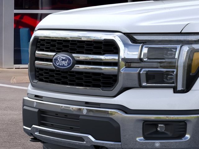 New 2026 Star White Metallic Tri-Coat Ford Lariat® image 17