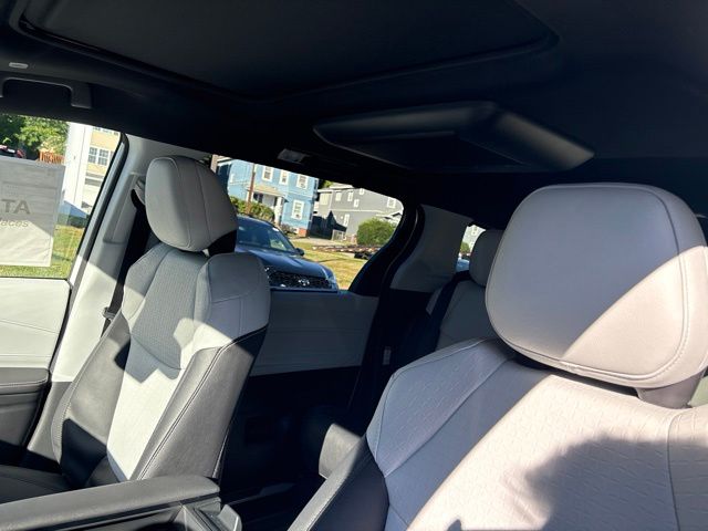New 2026 Toyota Sienna Van