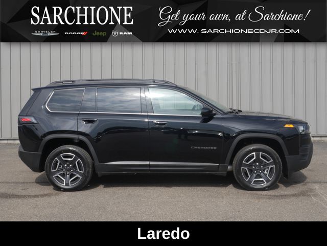 Diamond Black Crystal Pearlcoat 2026 Jeep Cherokee Laredo 4WD SUV / Crossover Four-Wheel Drive Continuously Variable Transmission