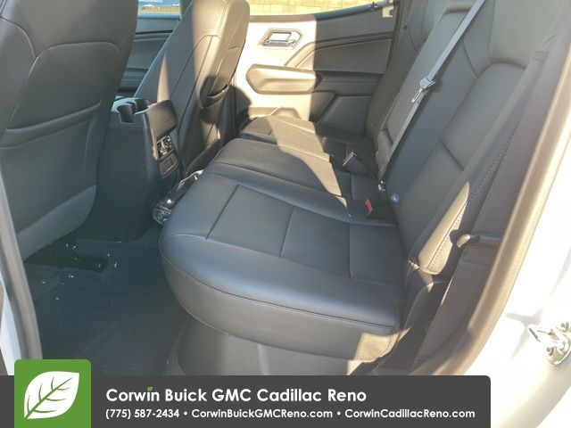 2024 GMC Canyon Elevation 20