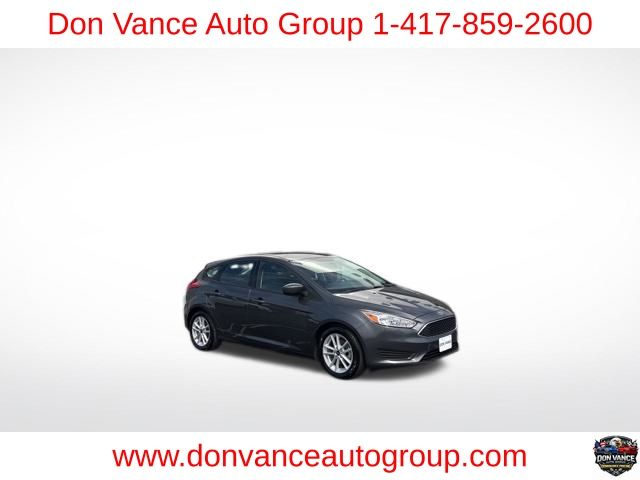 Gray (Magnetic Metallic) 2018 Ford Focus SE Hatchback Hatchback Front-Wheel Drive 6-Speed Automatic