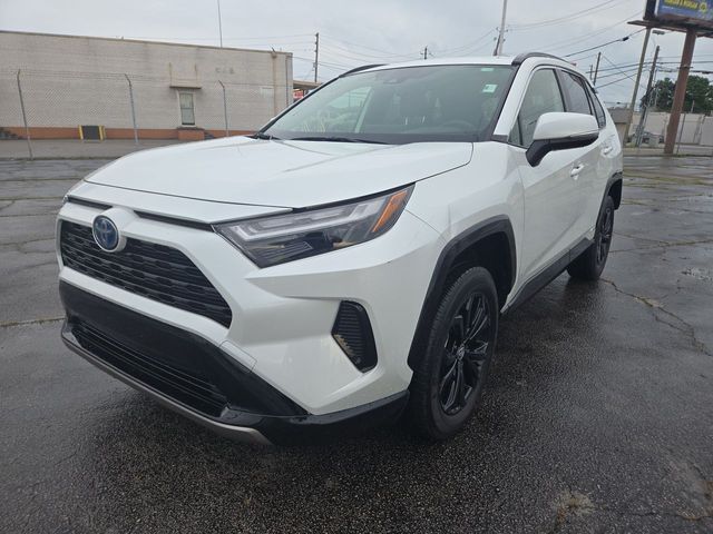 2024 Toyota RAV4 Hybrid SE AWD's photo