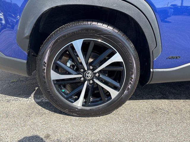 ToyotaCorolla Cross12
