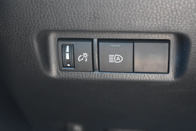 2023 Toyota RAV4 LE - Photo 24