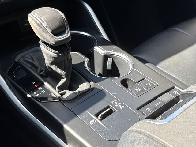 Used 2022 Toyota Highlander SUV