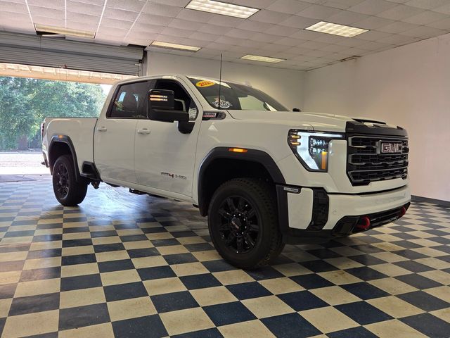  2025 GMC Sierra 2500HD AT4 Crew Cab 4WD   