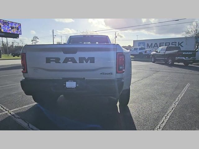 2026 Ram 3500 Tradesman Crew Cab 4x4 8' Box