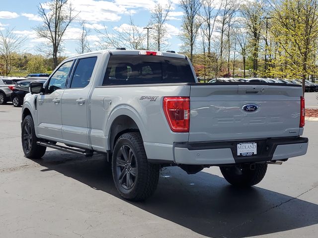 View vehicle photo 4