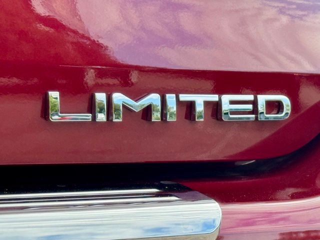 Used 2026 Toyota Highlander Hybrid SUV