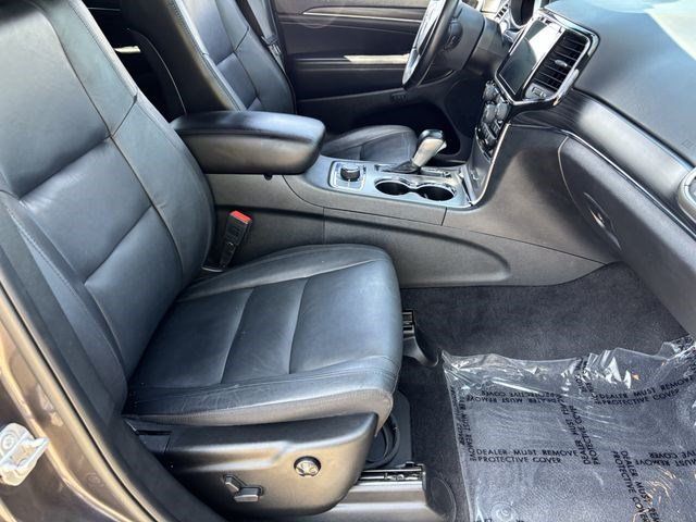 2021 Jeep Grand Cherokee Limited Gray at Cook Ford