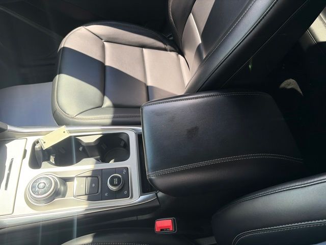 2023 Ford Explorer XLT Silver at Phil Fitts Ford
