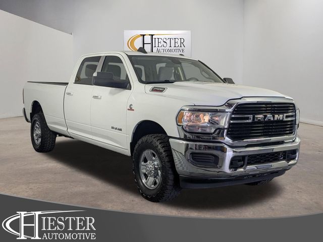 Bright White Clearcoat 2019 RAM 2500 Big Horn Crew Cab LB 4WD Pickup Truck Four-Wheel Drive 6-Speed Automatic