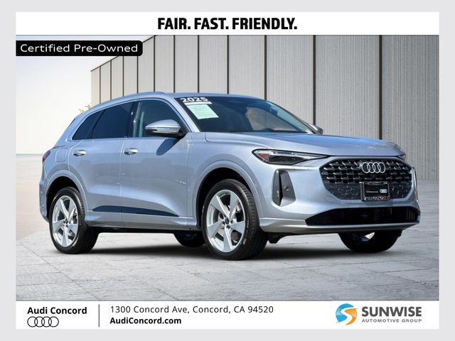 Silver Metallic 2025 Audi Q5 SUV / Crossover All-Wheel Drive 7-Speed Automatic