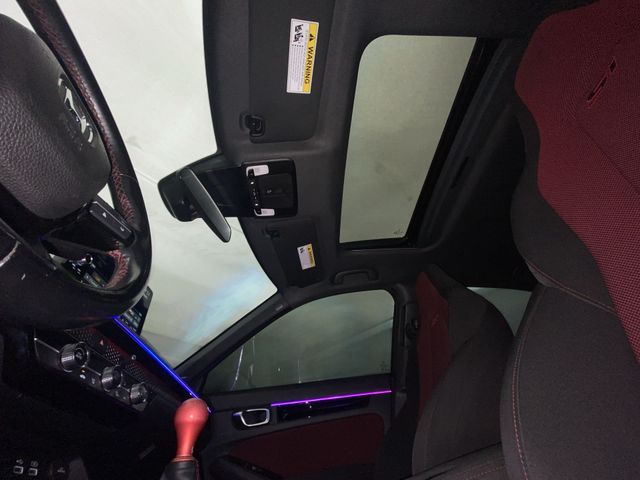Used 2022 Black Honda Si image 21