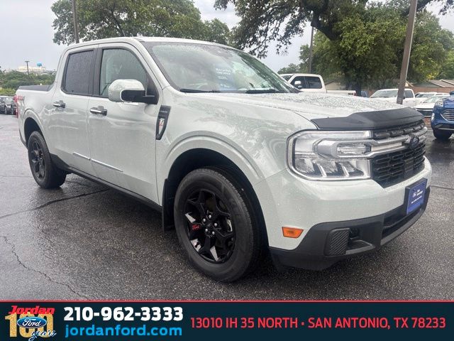 Used Car 2022 Ford Maverick  Lariat For Sale Under $30,000 In San Antonio, Texas