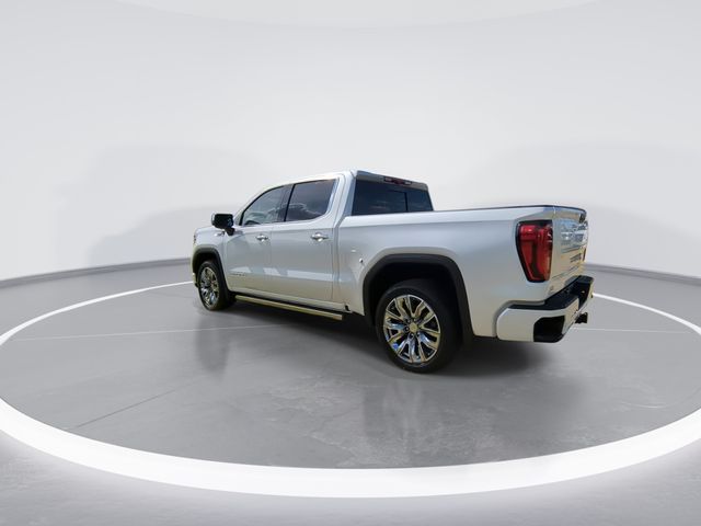 Used 2024 White GMC Denali image 6