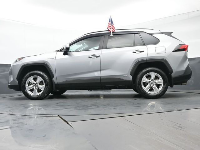 2020 Toyota RAV4 Hybrid XLE 36