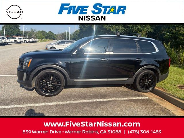 Used 2022 Black Kia SX image 3