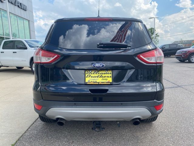 2015 Ford Escape SE - Tuxedo Black exterior view 6