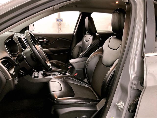 2020 Jeep Cherokee Latitude Plus Gray at Subaru and VW of Moon Township