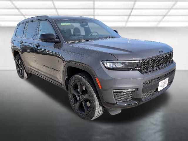 2025 Jeep Grand Cherokee L Limited 4WD