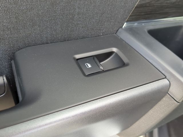 New 2026 Oxford White Ford Lariat® image 30