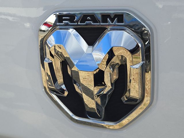 2020 Ram 3500 Big Horn 28