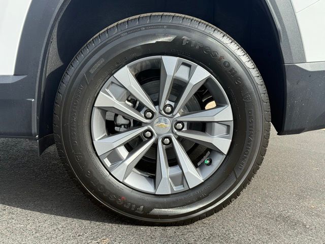 new 2026 Chevrolet Equinox car, priced at $33,790
