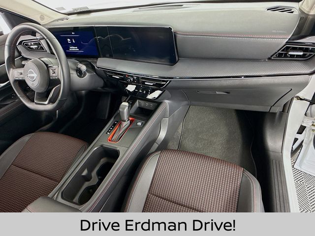 Used 2025 Nissan Kicks SUV