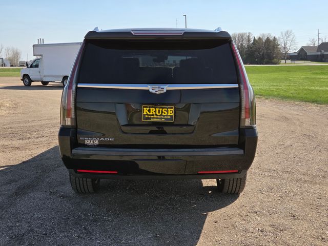 2017 Cadillac Escalade ESV Platinum