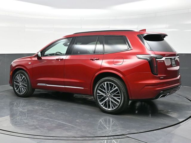 2025 Cadillac XT6 Sport photo