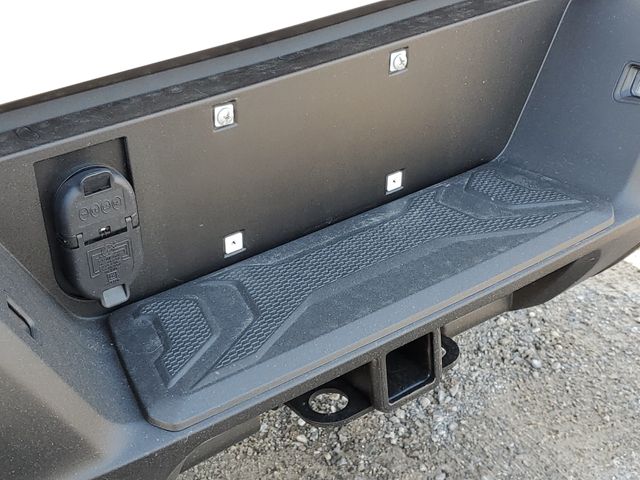 2026 Chevrolet Silverado EV Crew Cab AWD Pickup for sale #TU409427 - photo 30