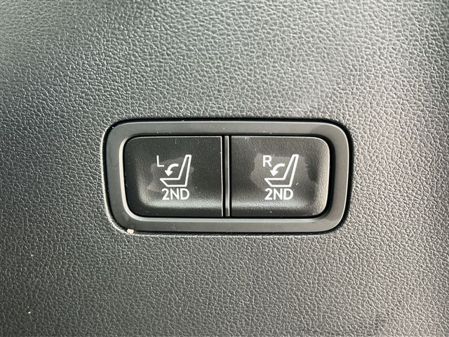 Used 2026 Blue Hyundai SEL image 39