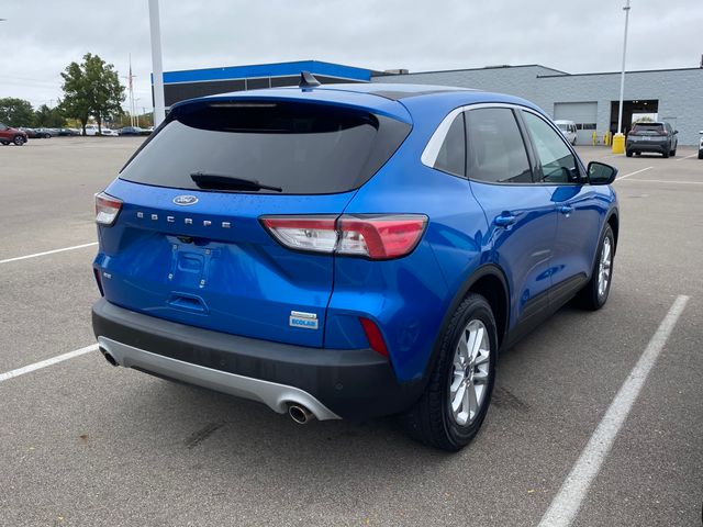 2020 Ford Escape SE 3