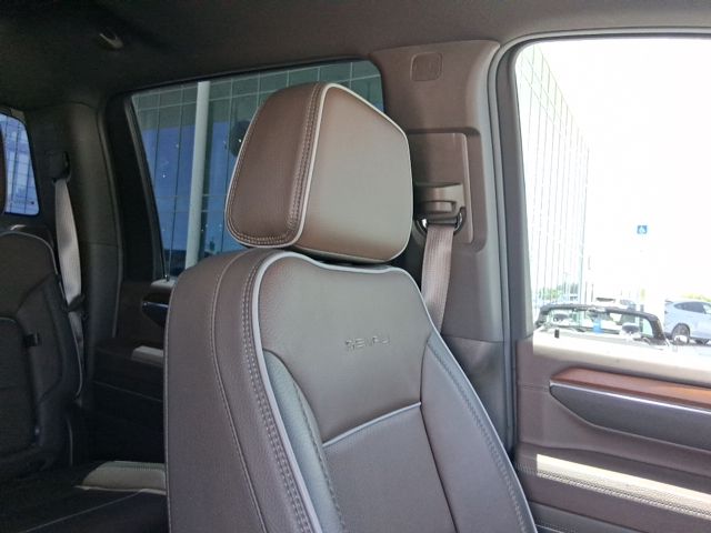 Used 2024 Silver GMC Denali image 17
