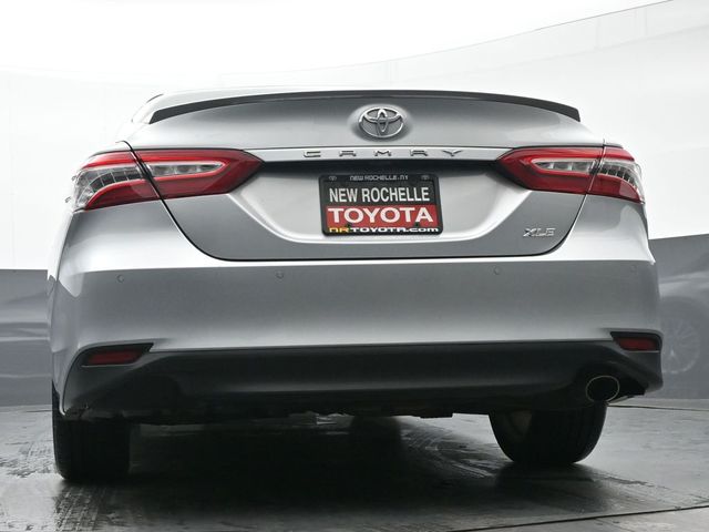 2018 Toyota Camry XLE 29