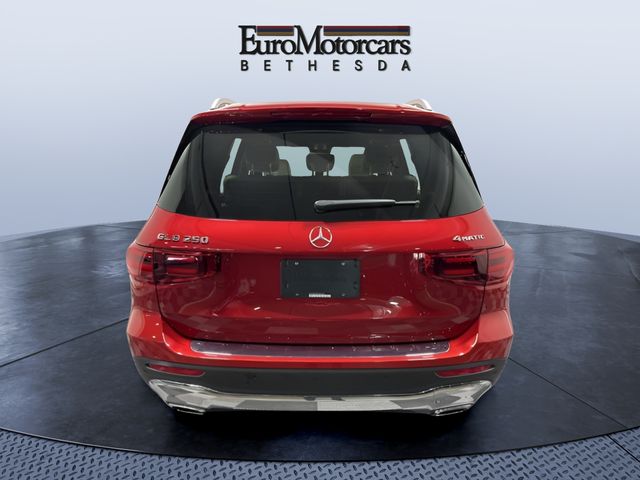 Used 2025 Red Mercedes-Benz GLB 250 image 4