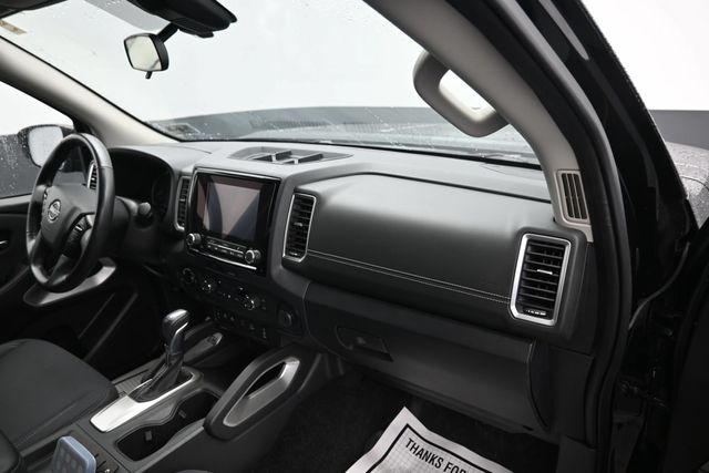 2022 Super Black Nissan Frontier SV 4X4 Truck