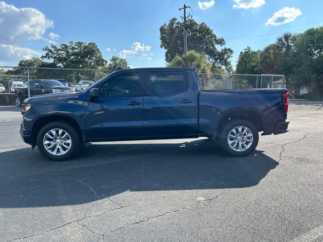 Used 2022 Blue Chevrolet Custom image 2